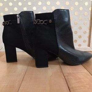 Size 9 Black Bandolino Boots